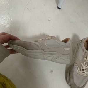 Koio street style sneakers